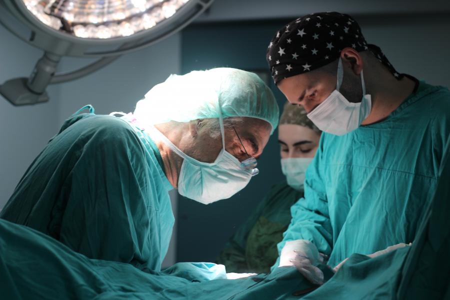 Prof. Dr. Adnan Çalık