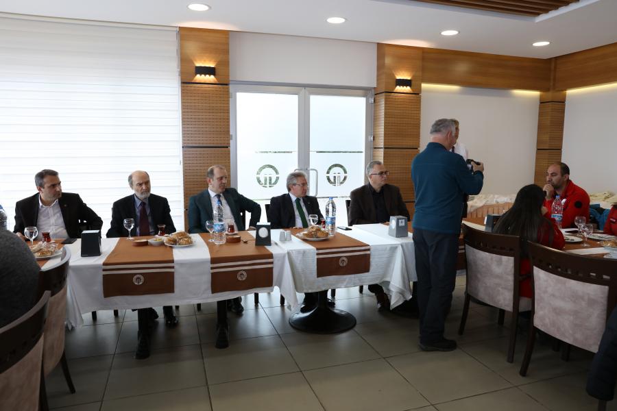 Prof. Dr. Hamdullah ÇUVALCI