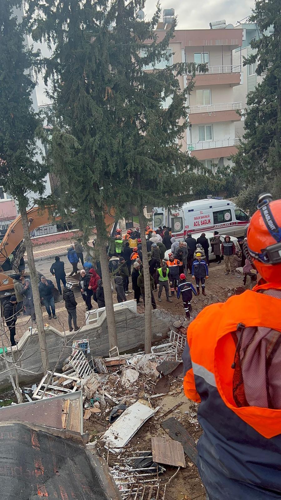 KTÜ Arama Kurtarma ve UMKE Ekipleri