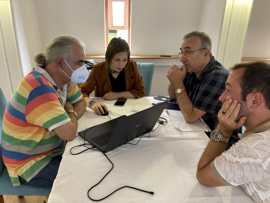 Prof. Dr. Adnan Çalık