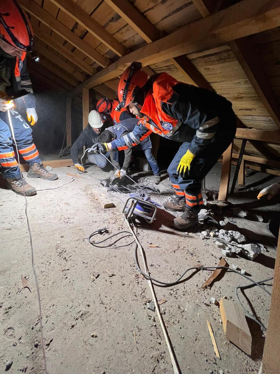 KTÜ Arama Kurtarma ve UMKE Ekipleri