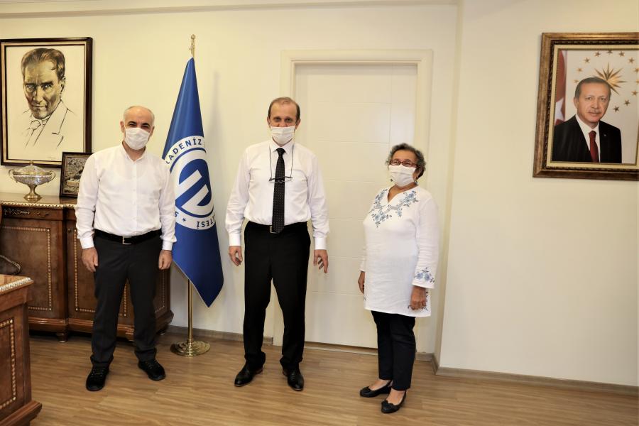 KTÜ Kariyer Merkezi Müdürü Prof. Dr. Hülya KALAYCIOĞLU ve TAGEM Genel Müdür Yardımcısı Doç. Dr. İlhan AYDIN