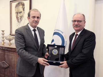 Trabzon Bölge Adliye Mahkemesi Başkanı Hasan KÜÇÜKOSMAN, Rektörümüzü Ziyaret Etti
