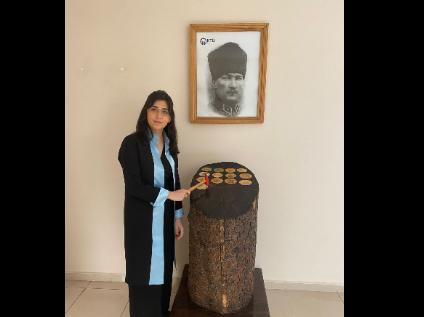 Fakülte Birincisi Fulya ŞAHİN Mezuniyet Kütüğüne İsimliğini Çaktı.