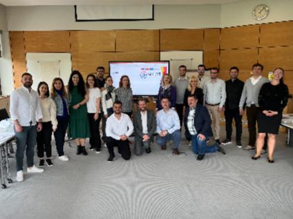 SMART Youth Projesi Kapsamında Eğiticilerin Eğitimi Faaliyeti İrlanda'da Gerçekleştirildi