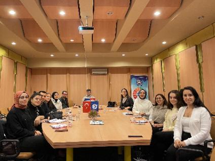 SBE Hemşirelik Bölümü Yüksek Lisans ve Doktora Öğrencileriyle Patent Araştırması ve Girişimcilik Eğitimi KTÜ TTM'de Gerçekleştirildi