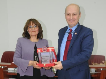 Fakültemiz öğretim üyelerinden Prof. Dr. İftahar Köksal'ın Veda Törenini gerçekleştirdik